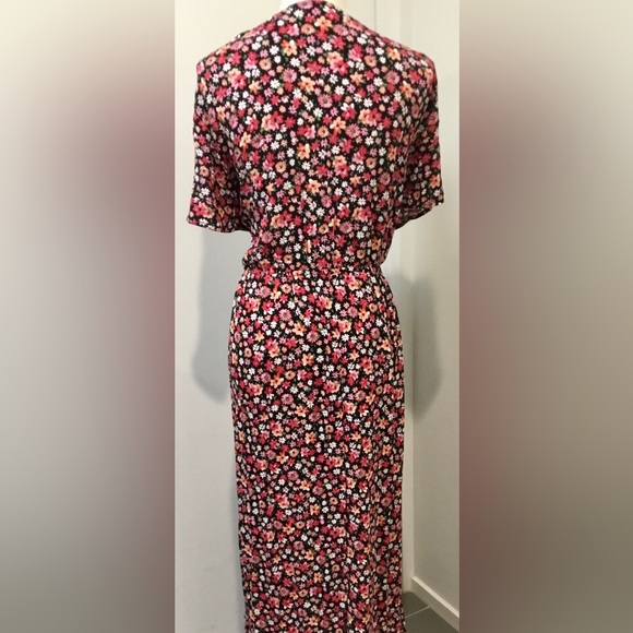 Women’s dress floral multicoloured size 24 short sleeves - Picture 3 of 3